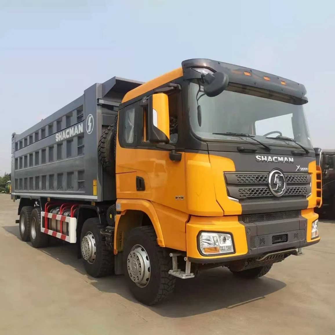 SHACMAN 8x4 új dömping