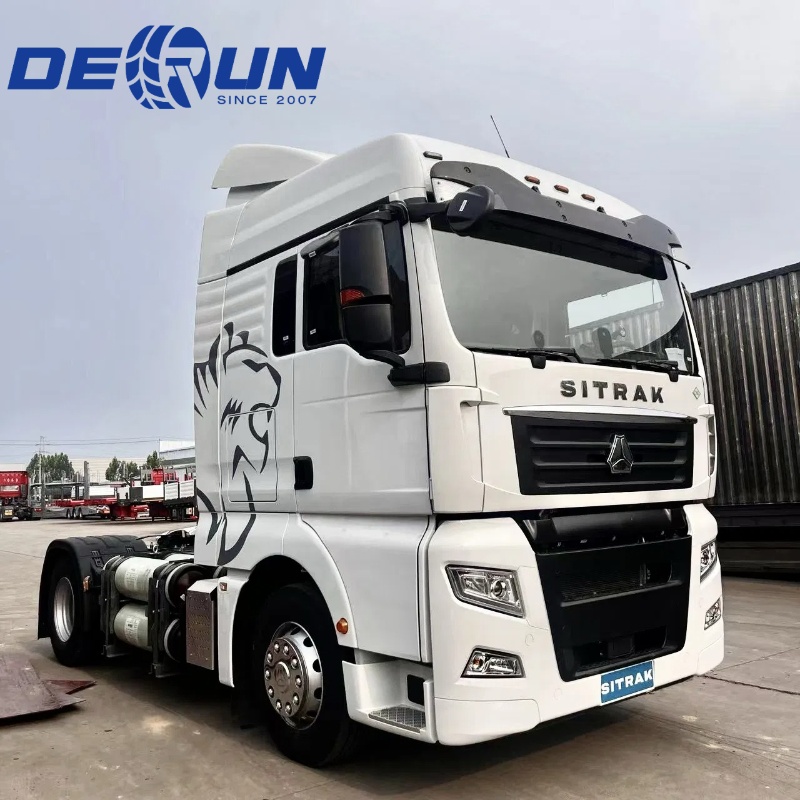 Sinotruk Sitrak 4x2 Head Tractor teherautó
